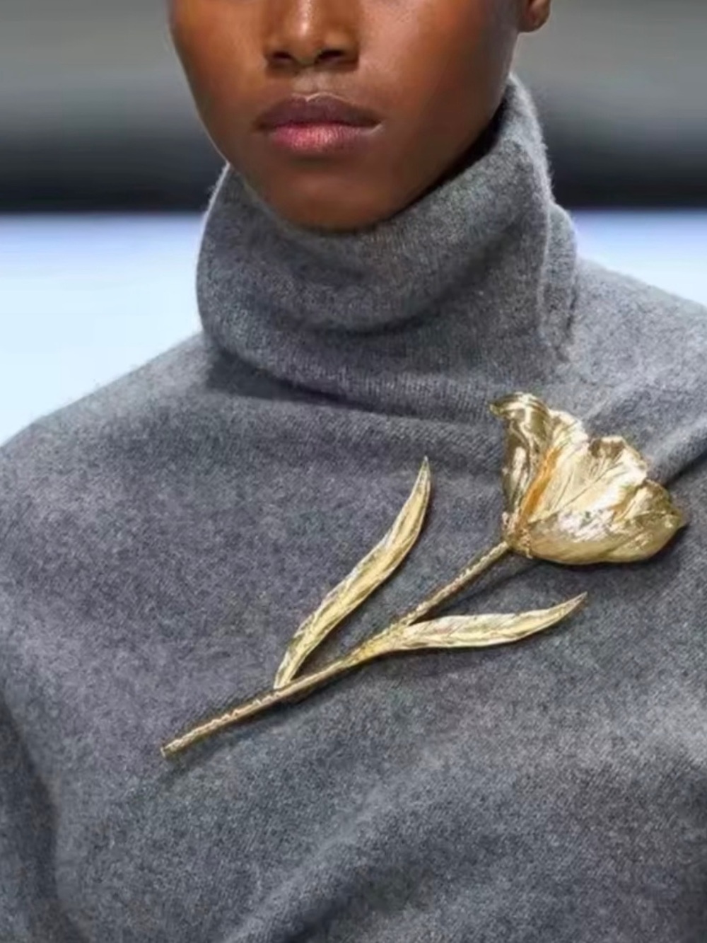 Zara Gold Tone Long Stem Flower Brooch Elegant Floral Statement Pin NWOT